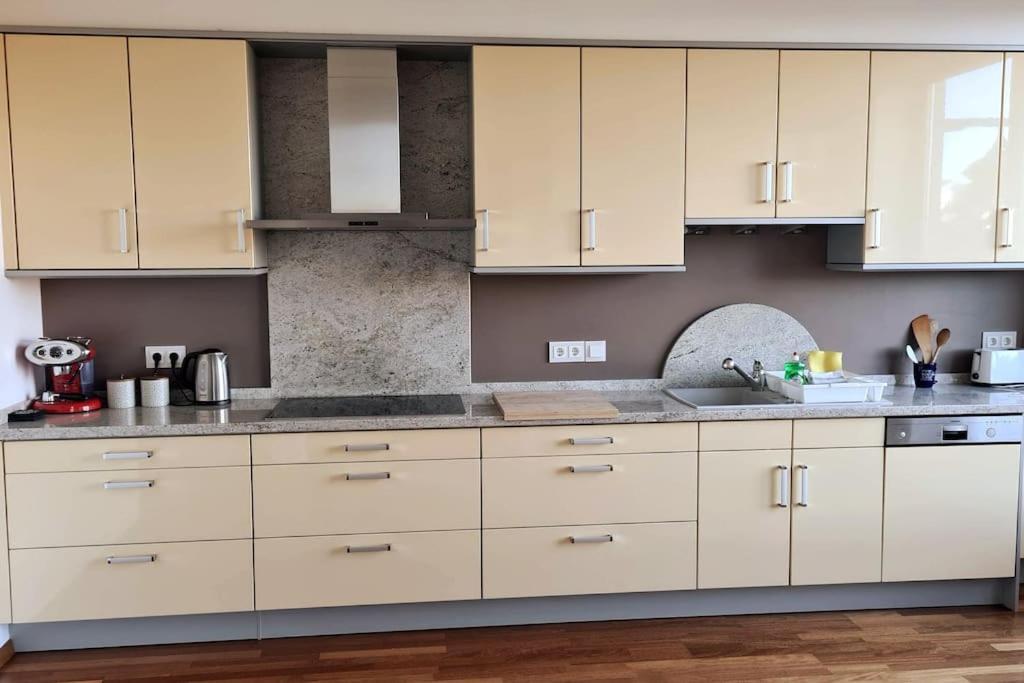Appartement 164 M2 Flat With Underground Parking In Lux City Luxembourg